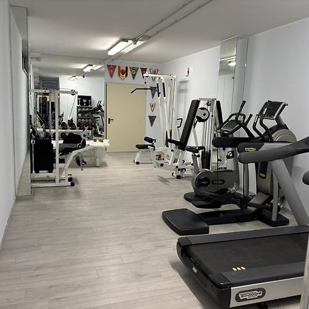 Hotel Haus Charlotte San Benedetto del Tronto Exterior foto